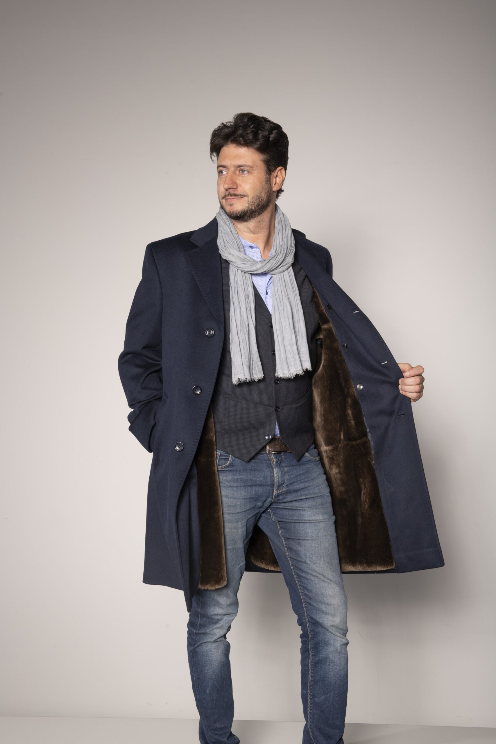 cappotto-con-pelliccia-uomo-395hoh-1.jpg