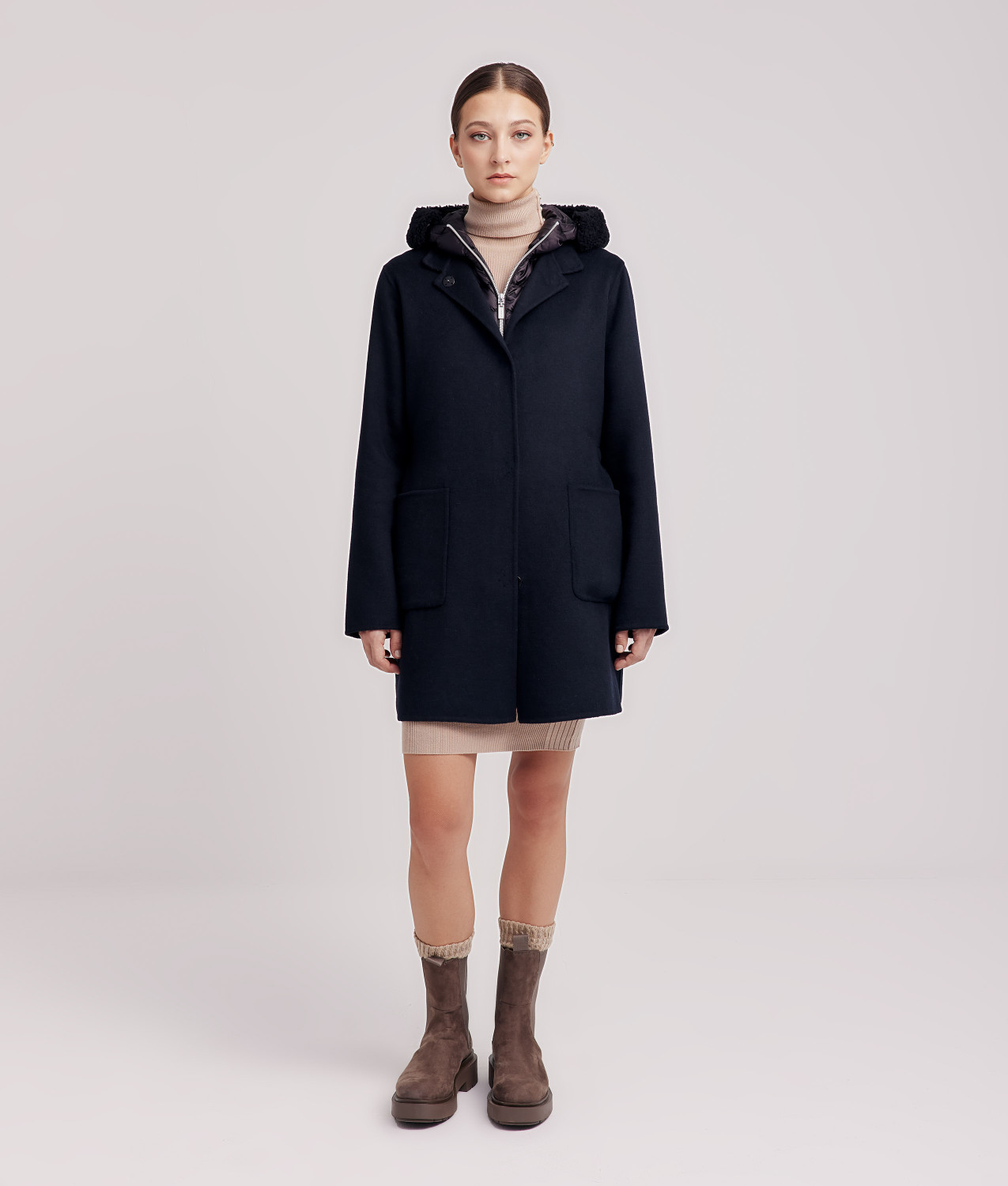cappotto-lana-nero-271okx-1.jpg